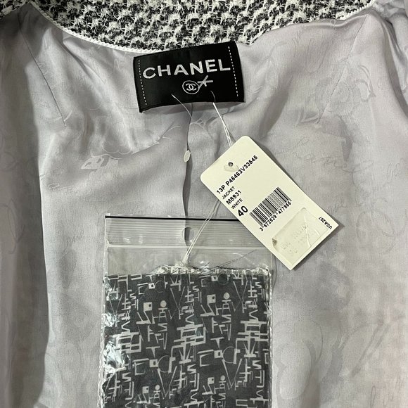 CHANEL NWT 13P $5500 WHITE/BLACK/GRAY BLAZER  40 - Picture 6 of 13